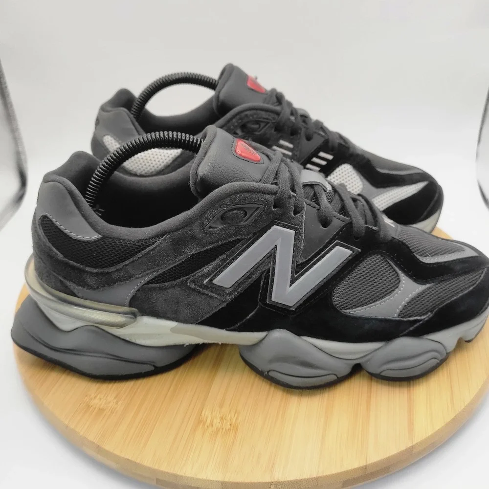 New Balance 9060 Black Grey White Sneakers Mens 8.5 U9060BLK Suede Shoes